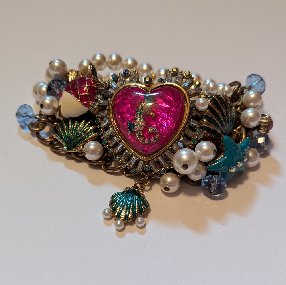 VINTAGE Betsey Johnson "Jewels Of The Sea" Stretchy Bracelet - Picture 2 of 4